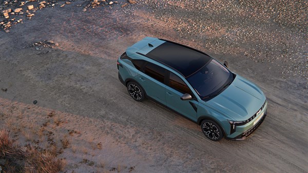 Dacia Striker - silhouette élancée